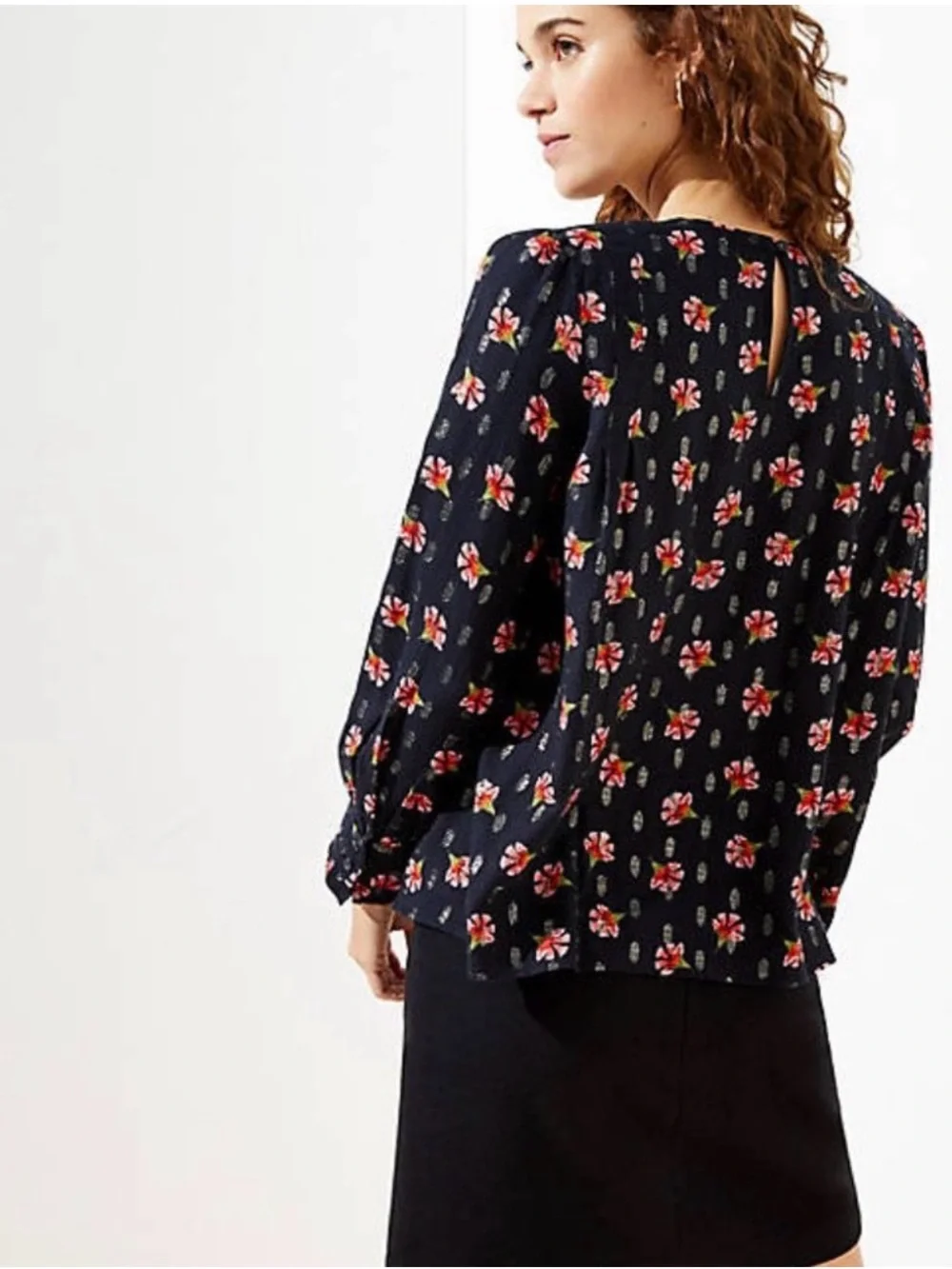 Loft floral puff sleeve blouse size L